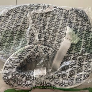 My Breast Friend Nursing Breastfeeding Posture Pillow